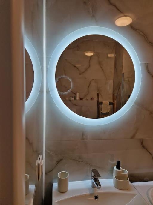 Apartman V Meste براتسيلافا المظهر الخارجي الصورة